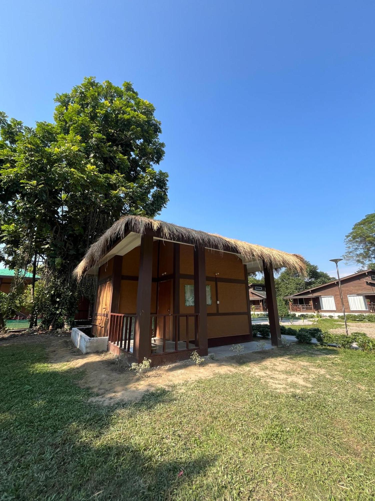 Jironi Resort Tezpur 외부 사진